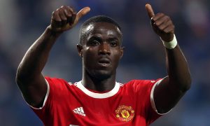 Eric Bailly Resmi Pindah Ke Besiktas